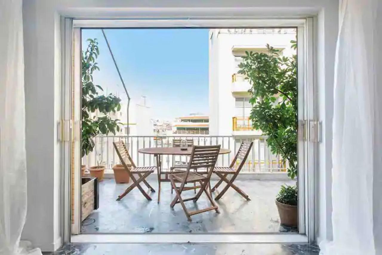 A Masterpiece In Plaka With Big Balcony And Acropolis View Daire Atina Dış mekan fotoğraf